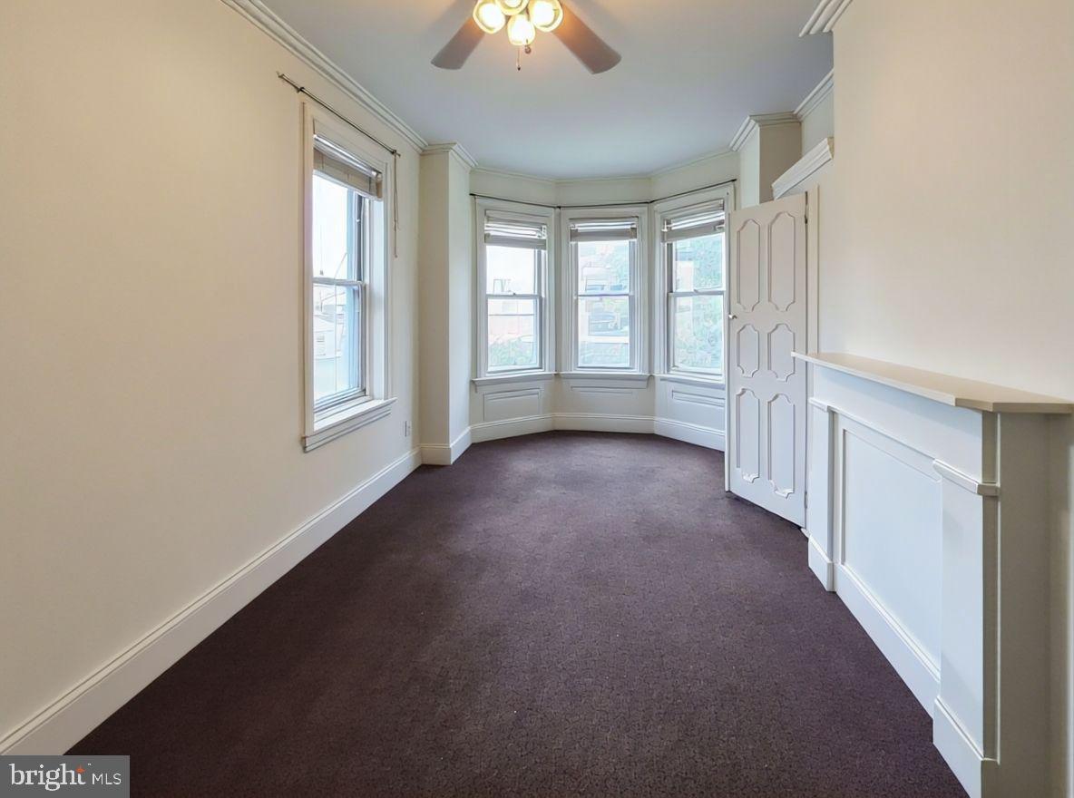 2045 N CARLISLE STREET