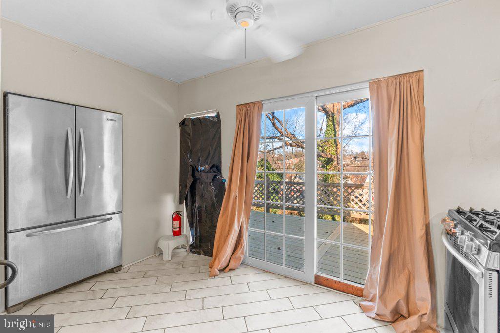 GARDENVILLE - Residential Lease