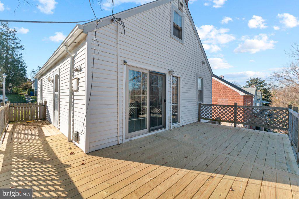 GARDENVILLE - Residential Lease