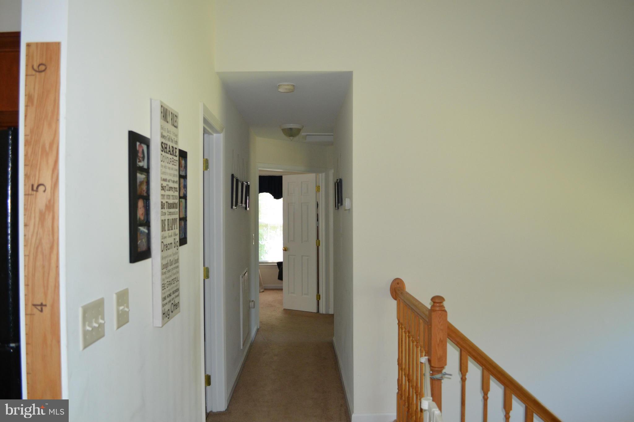 LAKE LAND - Residential