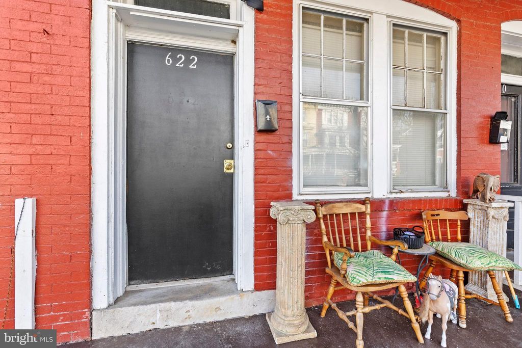 Photo of 620 E End Avenue, LANCASTER, PA 17602 (MLS # PALA2083474)