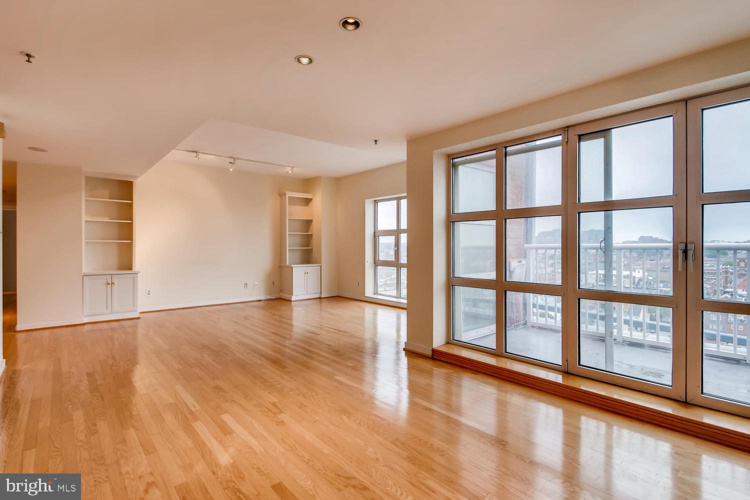 HARBOR EAST - Residential Lease