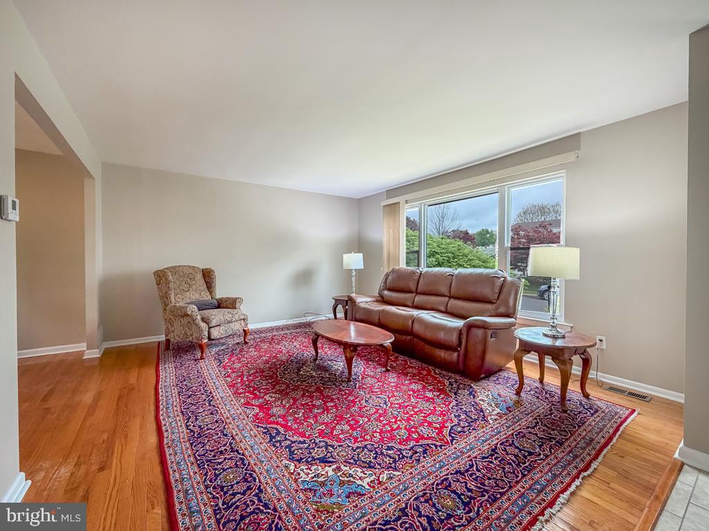 NESHAMINY VALLEY - Residential