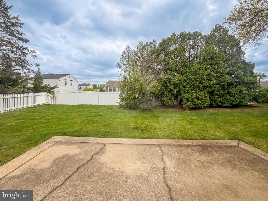 NESHAMINY VALLEY - Residential