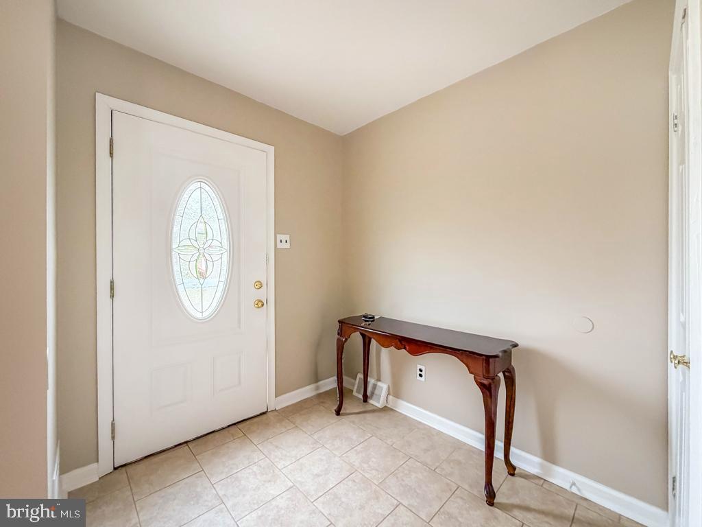 NESHAMINY VALLEY - Residential