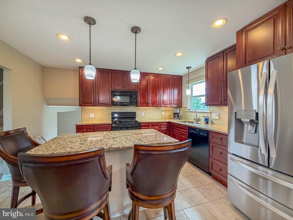 NESHAMINY VALLEY - Residential