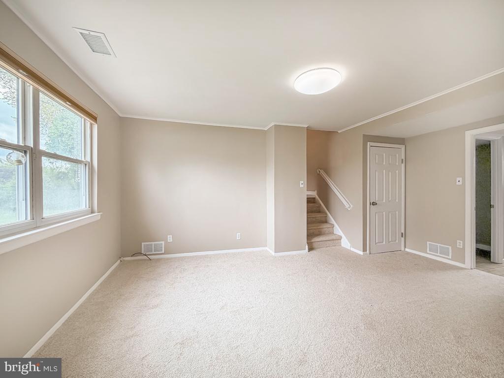 NESHAMINY VALLEY - Residential