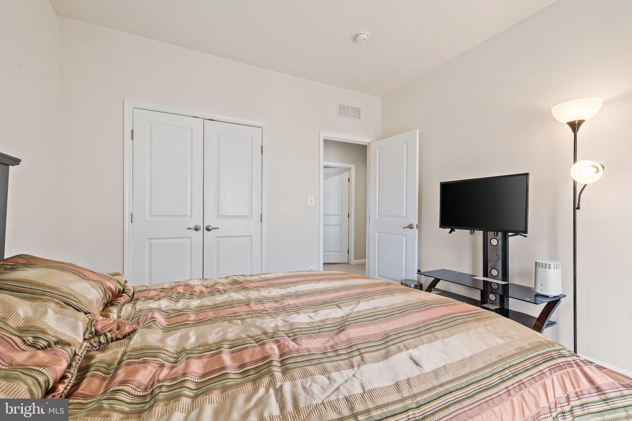 ARCOLA TOWN CENTER CONDO - Residential