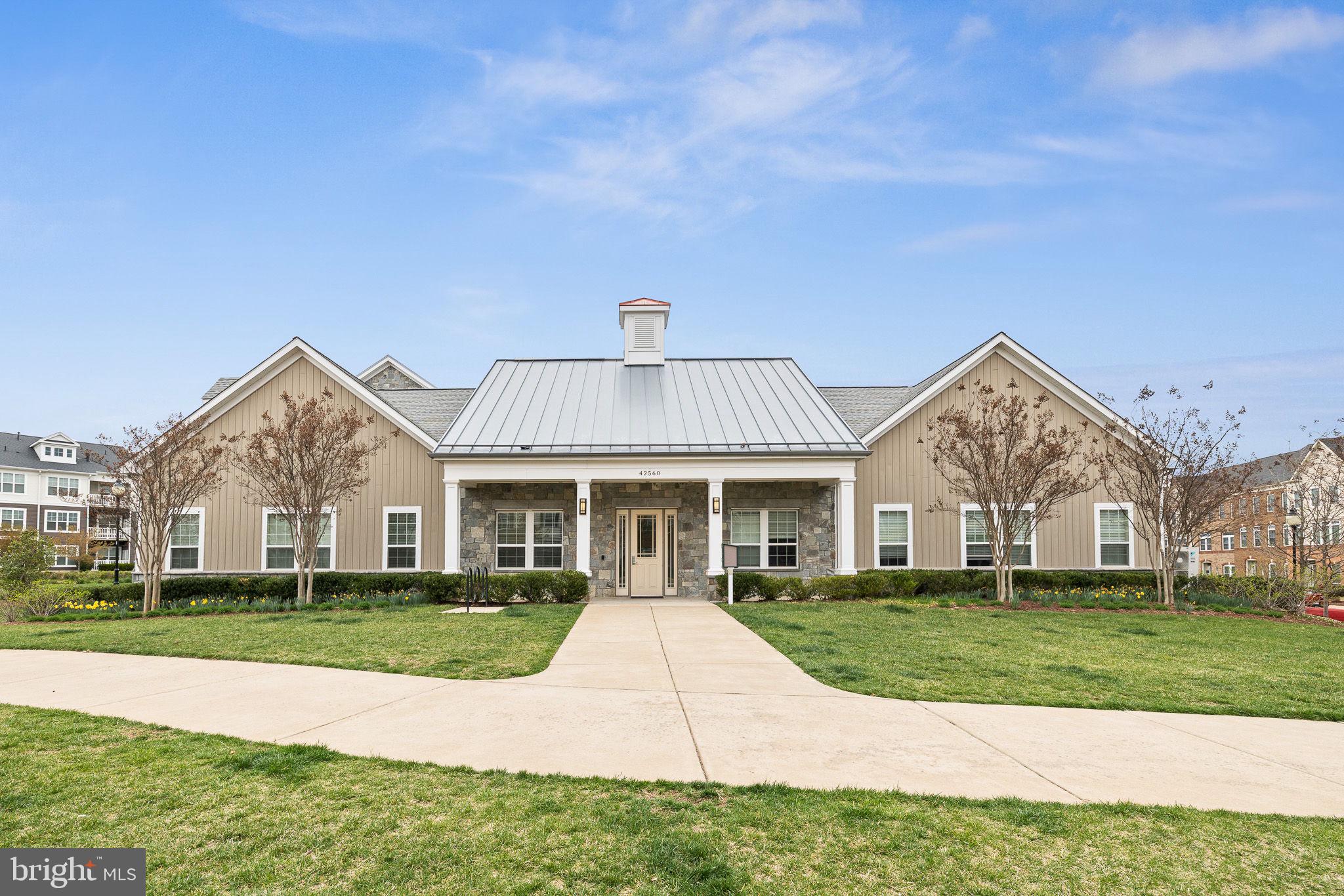 ARCOLA TOWN CENTER CONDO - Residential