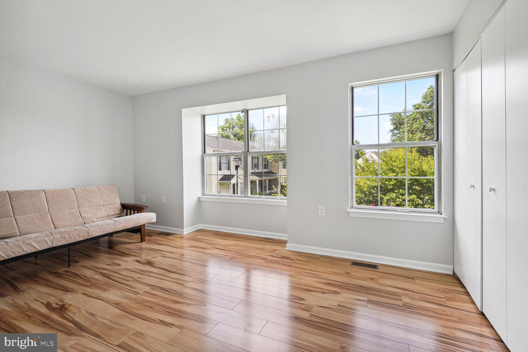 TANGLEWOOD TOWNHOMES SUB - Residential