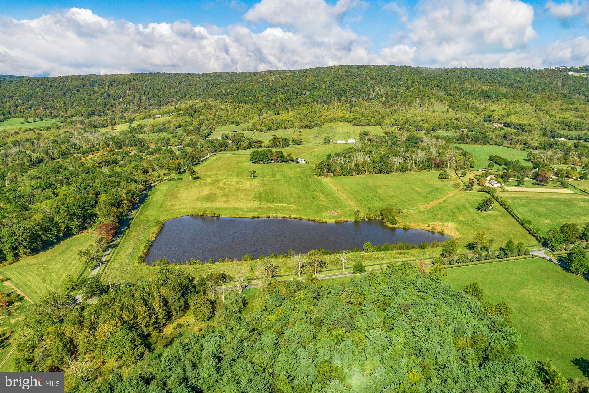 UPPERVILLE - Residential