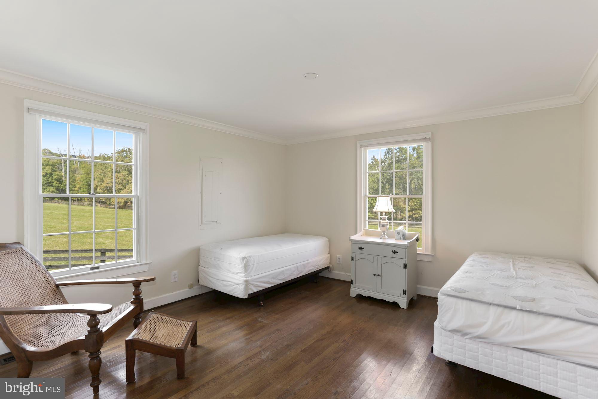 UPPERVILLE - Residential