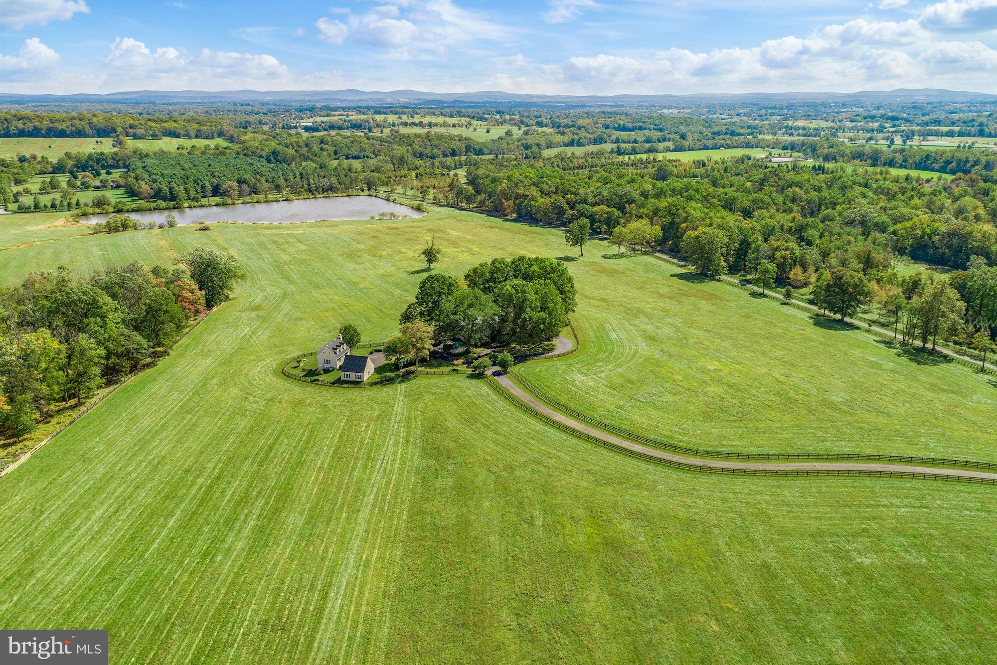 UPPERVILLE - Residential