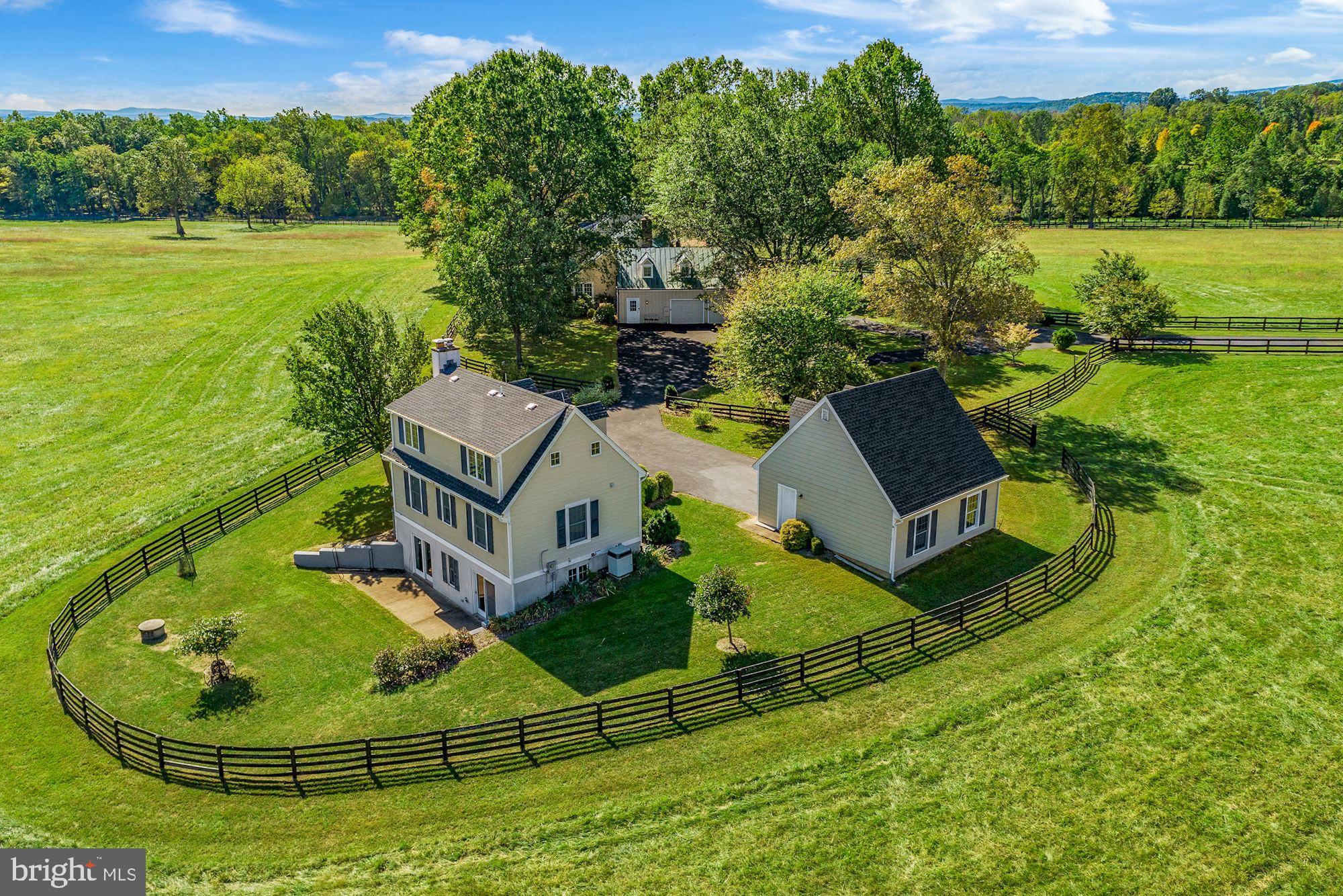 UPPERVILLE - Residential