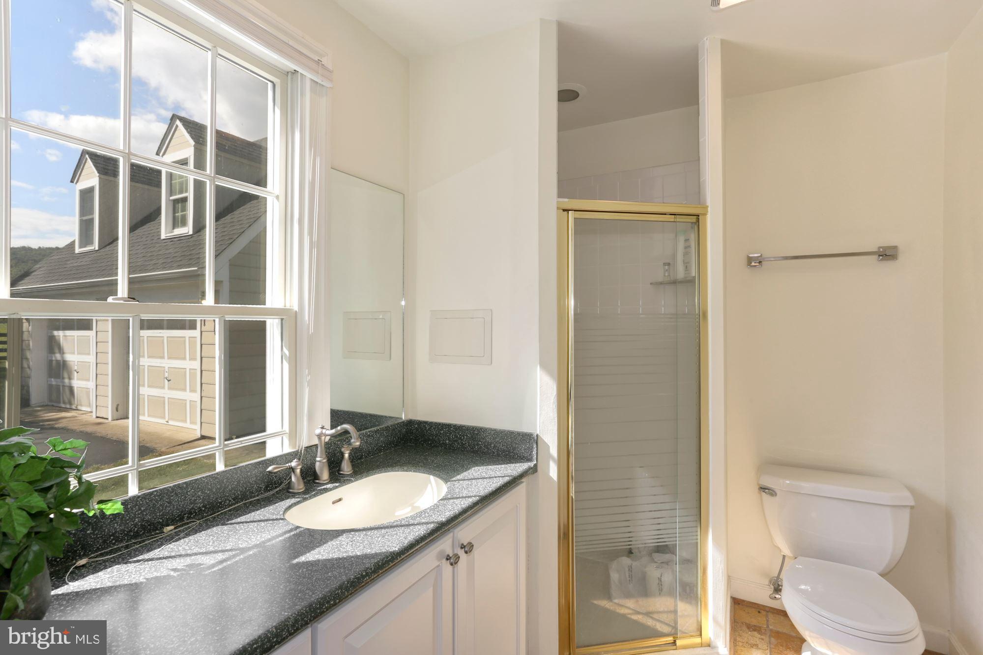 UPPERVILLE - Residential