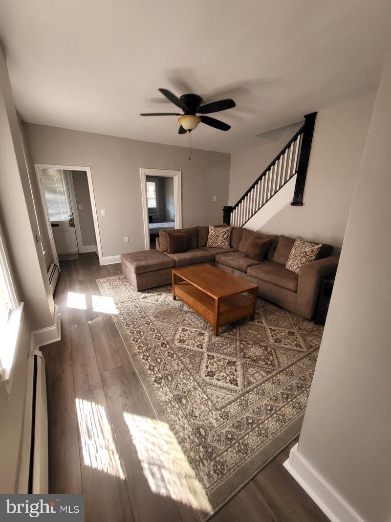 956-958 W 3RD STREET
