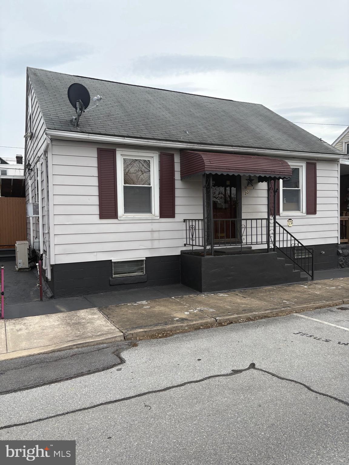 HAGERSTOWN - Residential