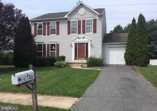320 Evergreen Drive, Newark, DE 19702