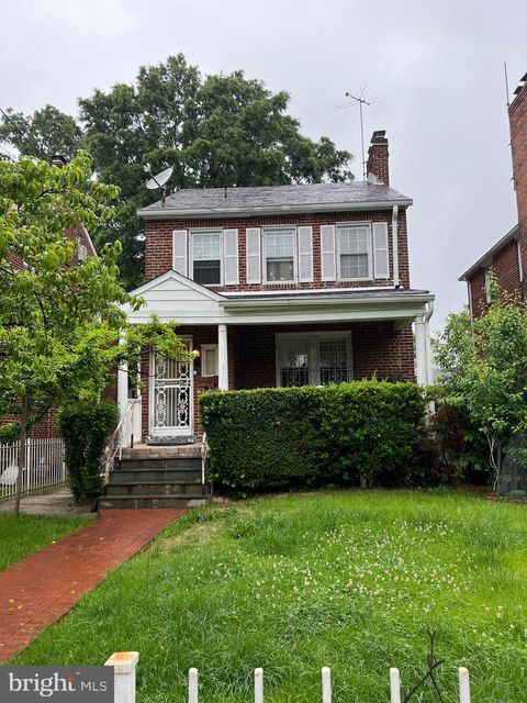 115 QUACKENBOS STREET NW WASHINGTON DC 20011