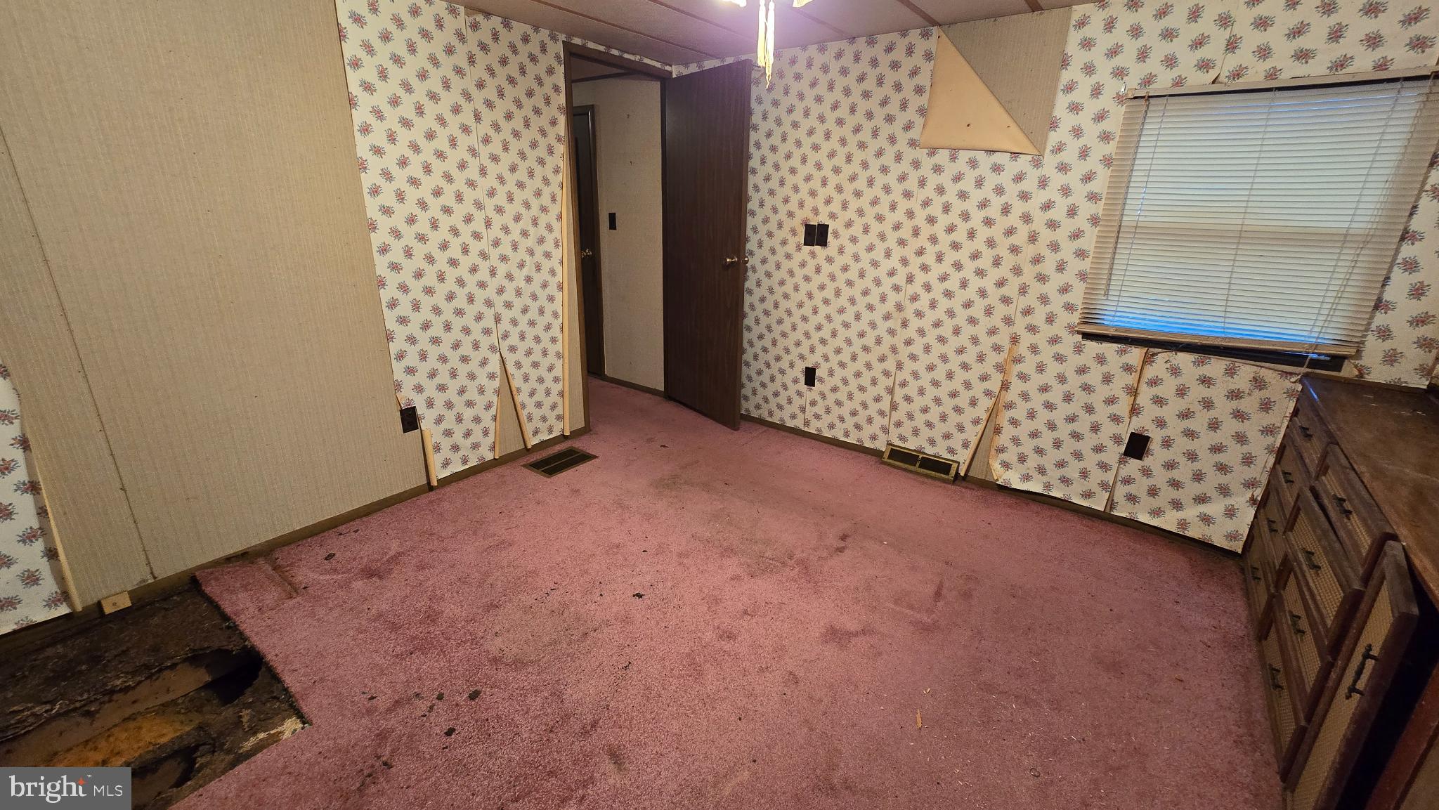 LITTLE HOLLYWOOD - Residential