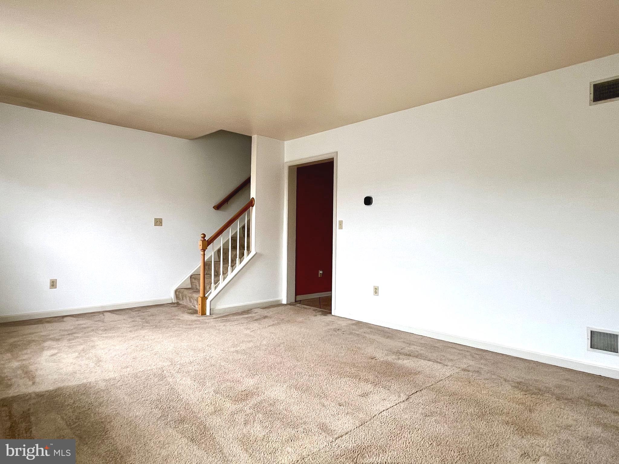 DARLINGTON VILLAGE - Residential