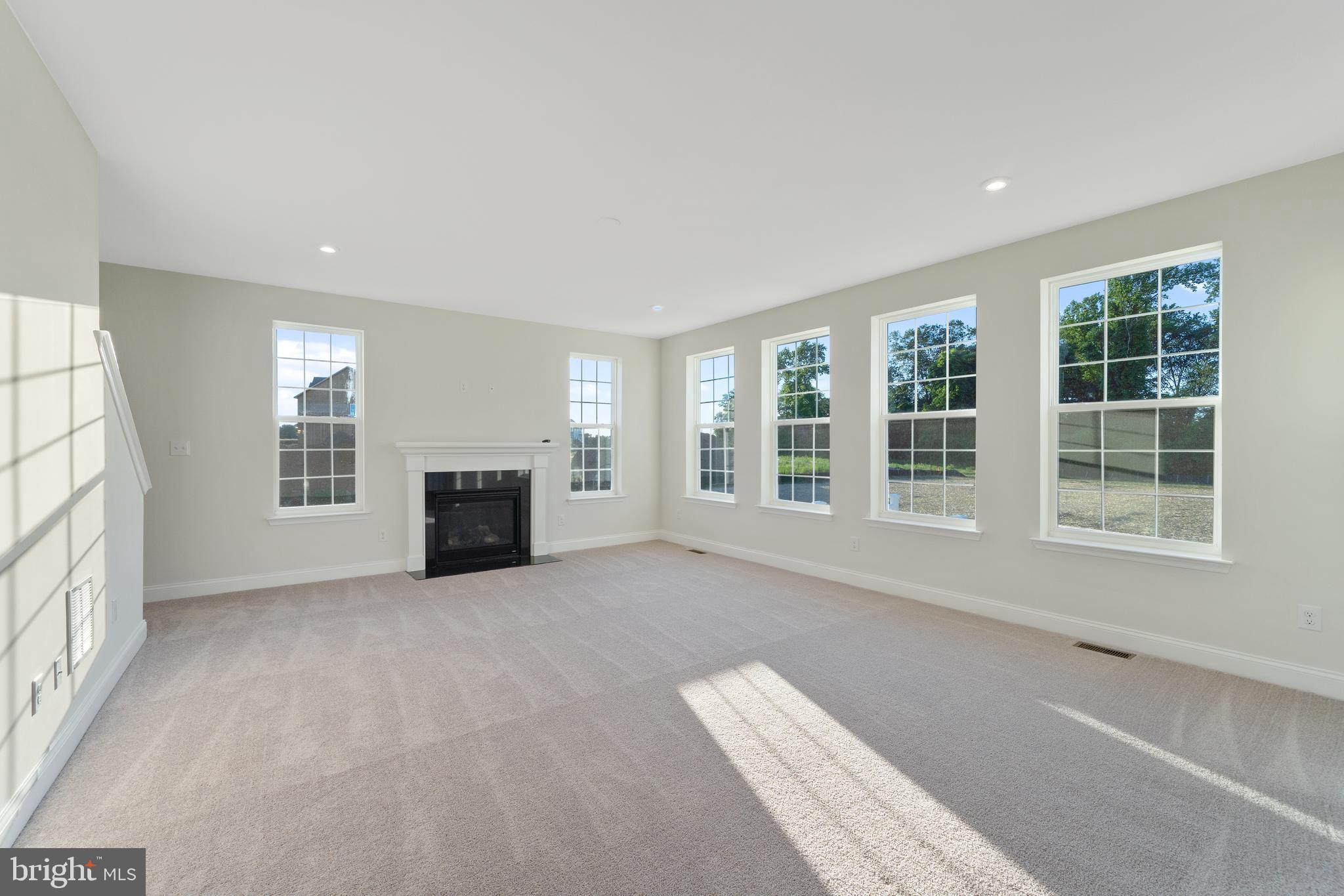 HIGHLANDS AT BACK CREEK - Residential