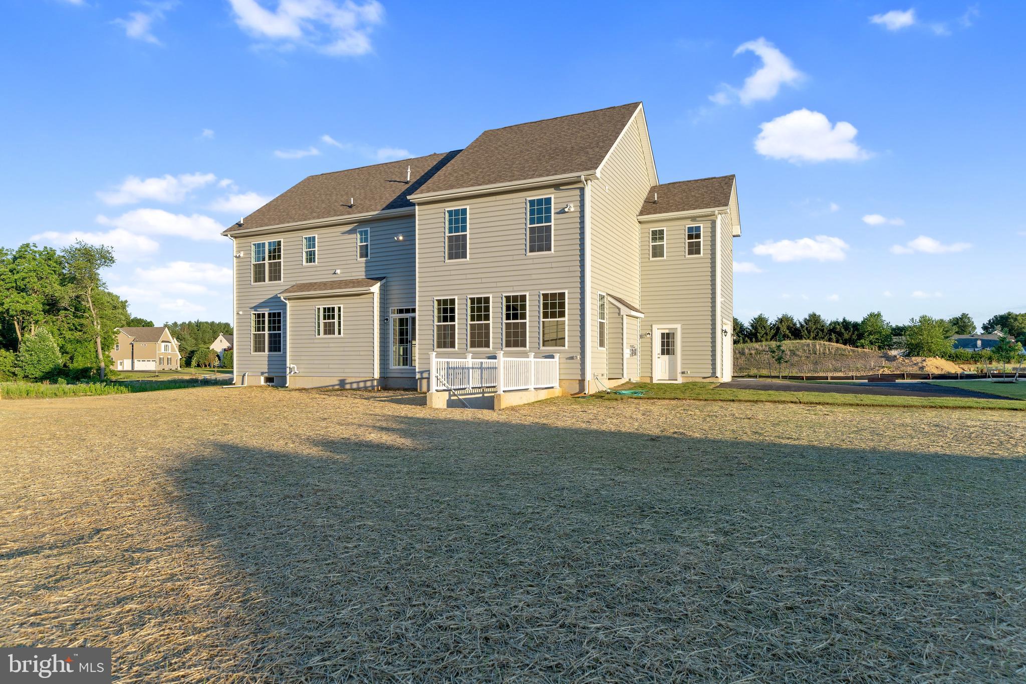 HIGHLANDS AT BACK CREEK - Residential