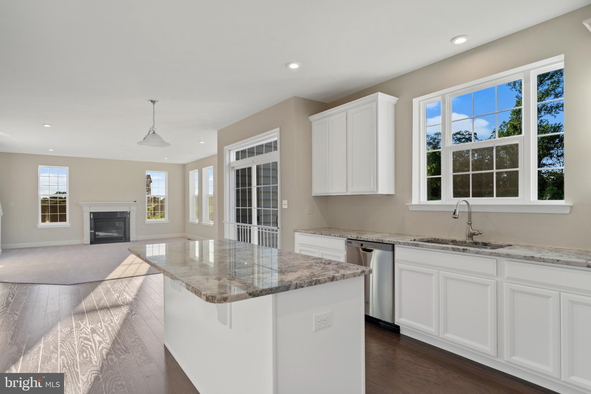 HIGHLANDS AT BACK CREEK - Residential