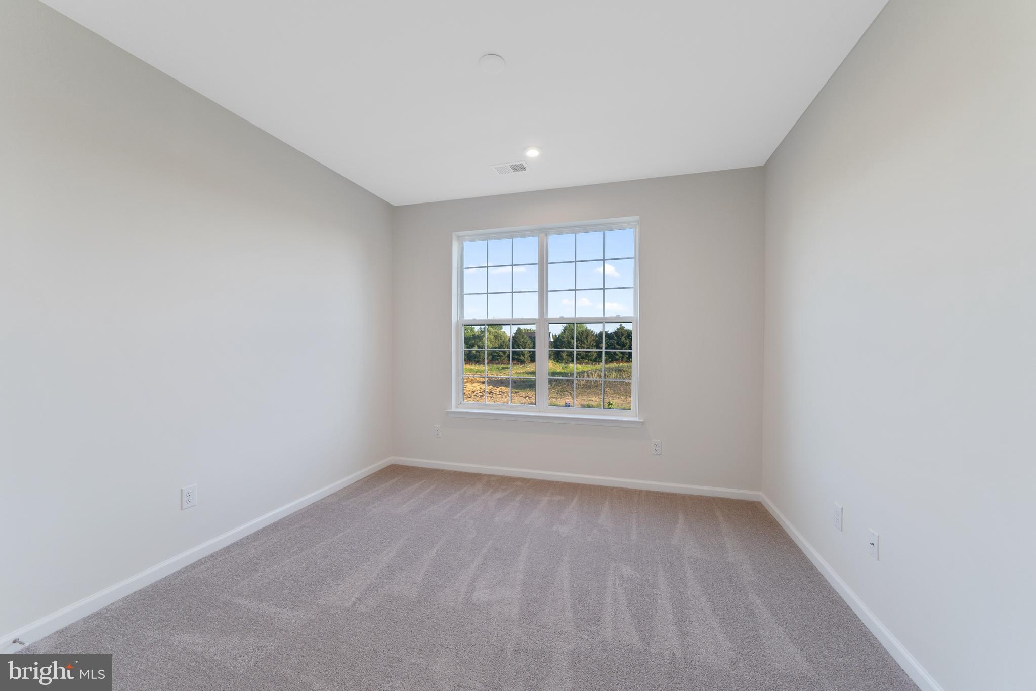 HIGHLANDS AT BACK CREEK - Residential