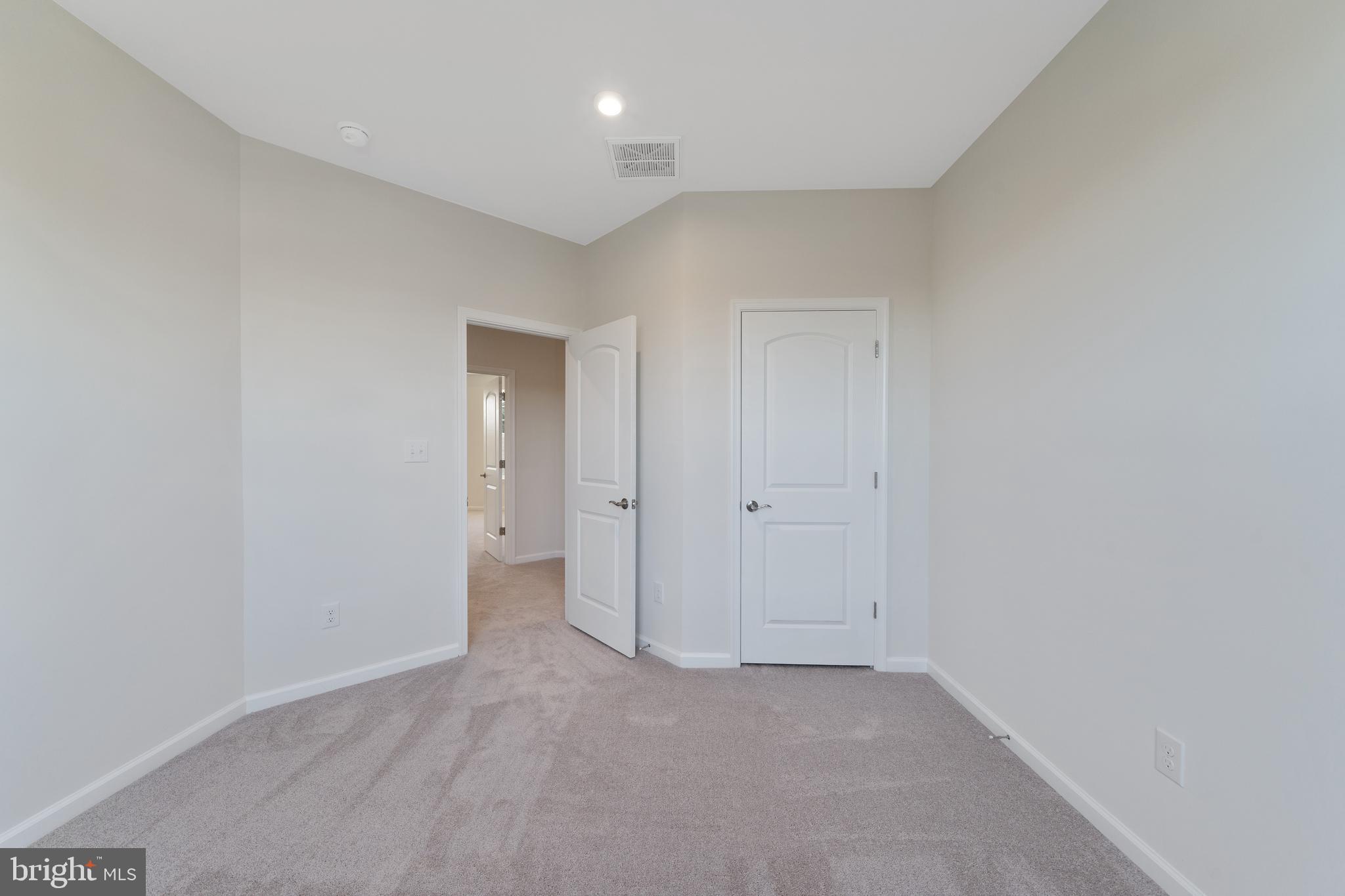 HIGHLANDS AT BACK CREEK - Residential