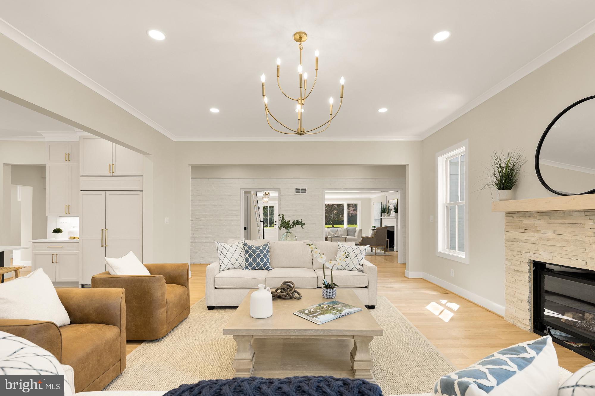 POTOMAC FALLS - Residential