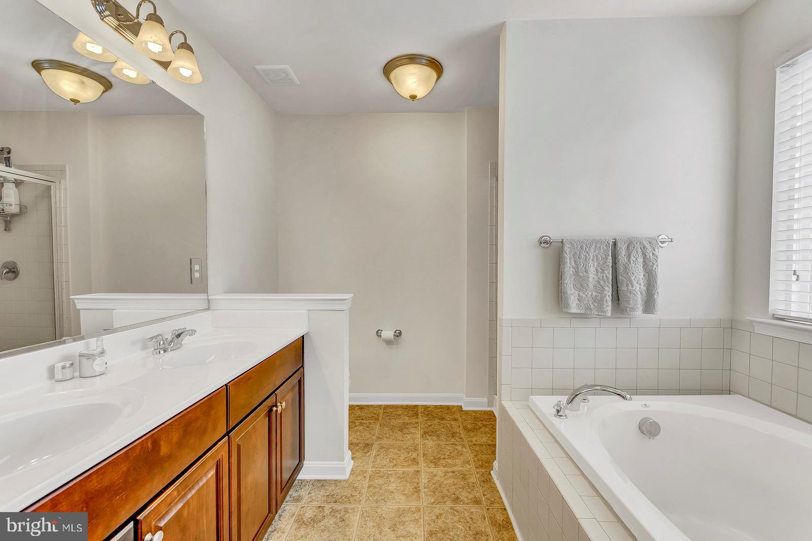 PRINCE FREDERICK CROSSING - Residential