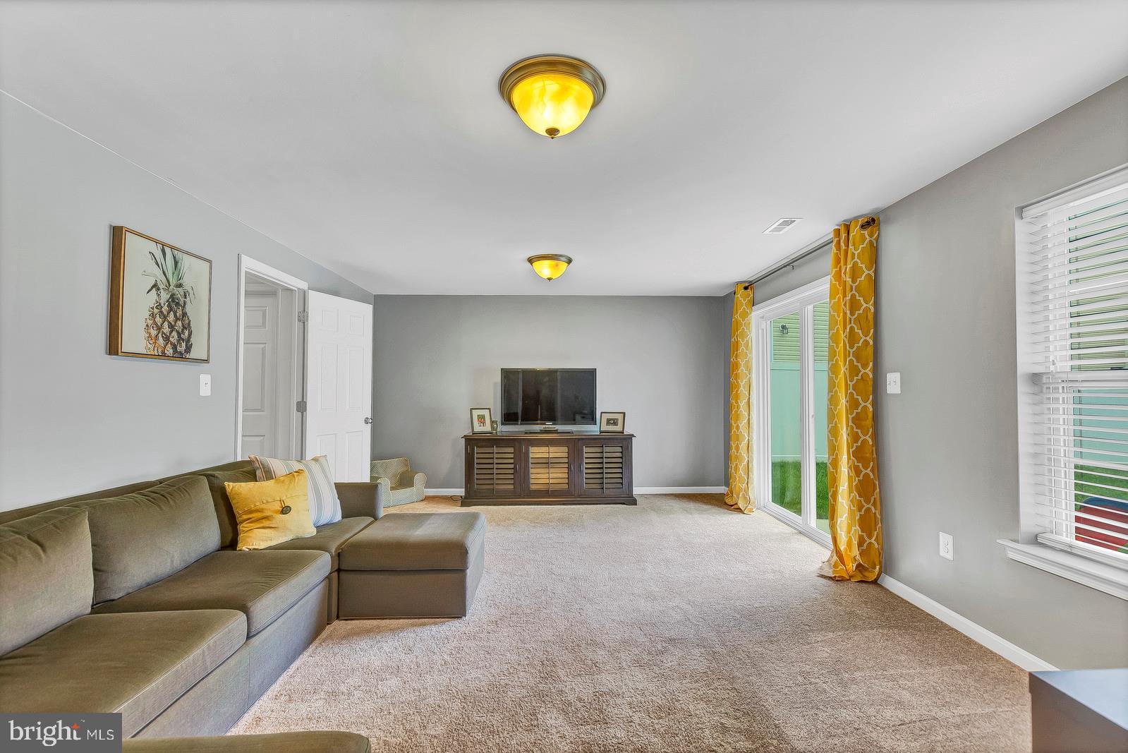 PRINCE FREDERICK CROSSING - Residential