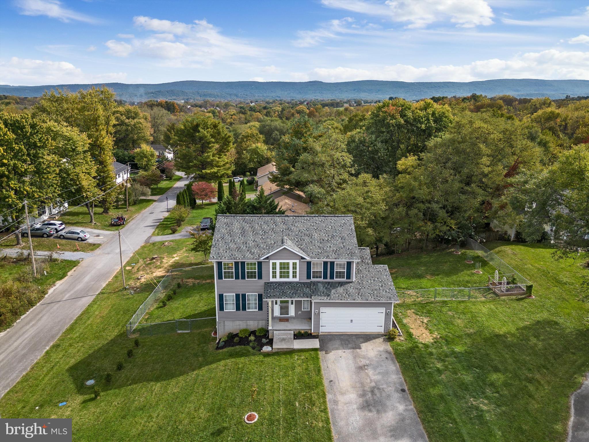 CAVE QUARTER ESTATES - Residential