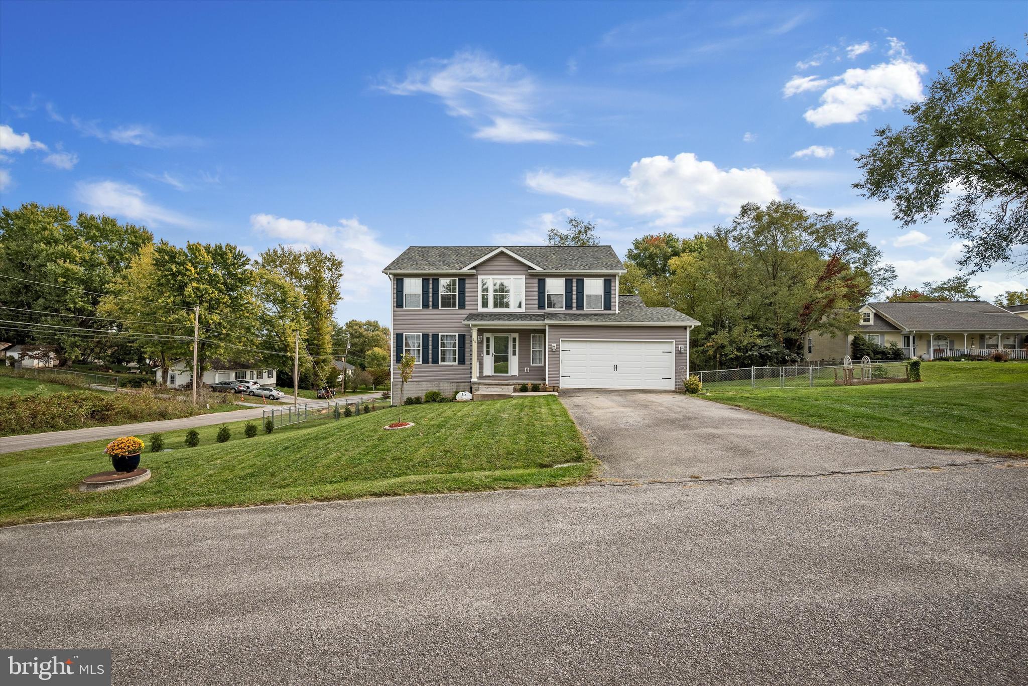 CAVE QUARTER ESTATES - Residential