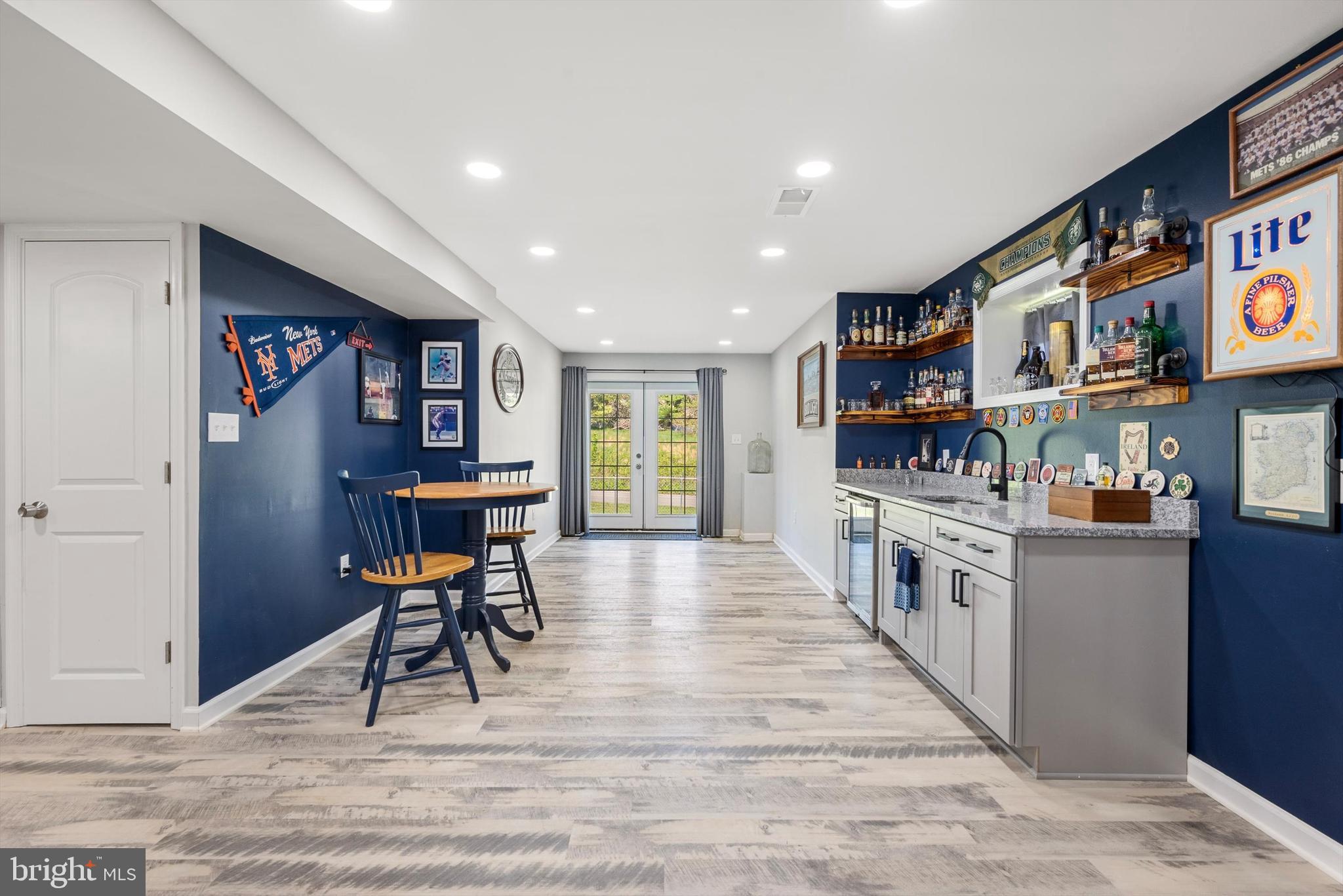 CAVE QUARTER ESTATES - Residential