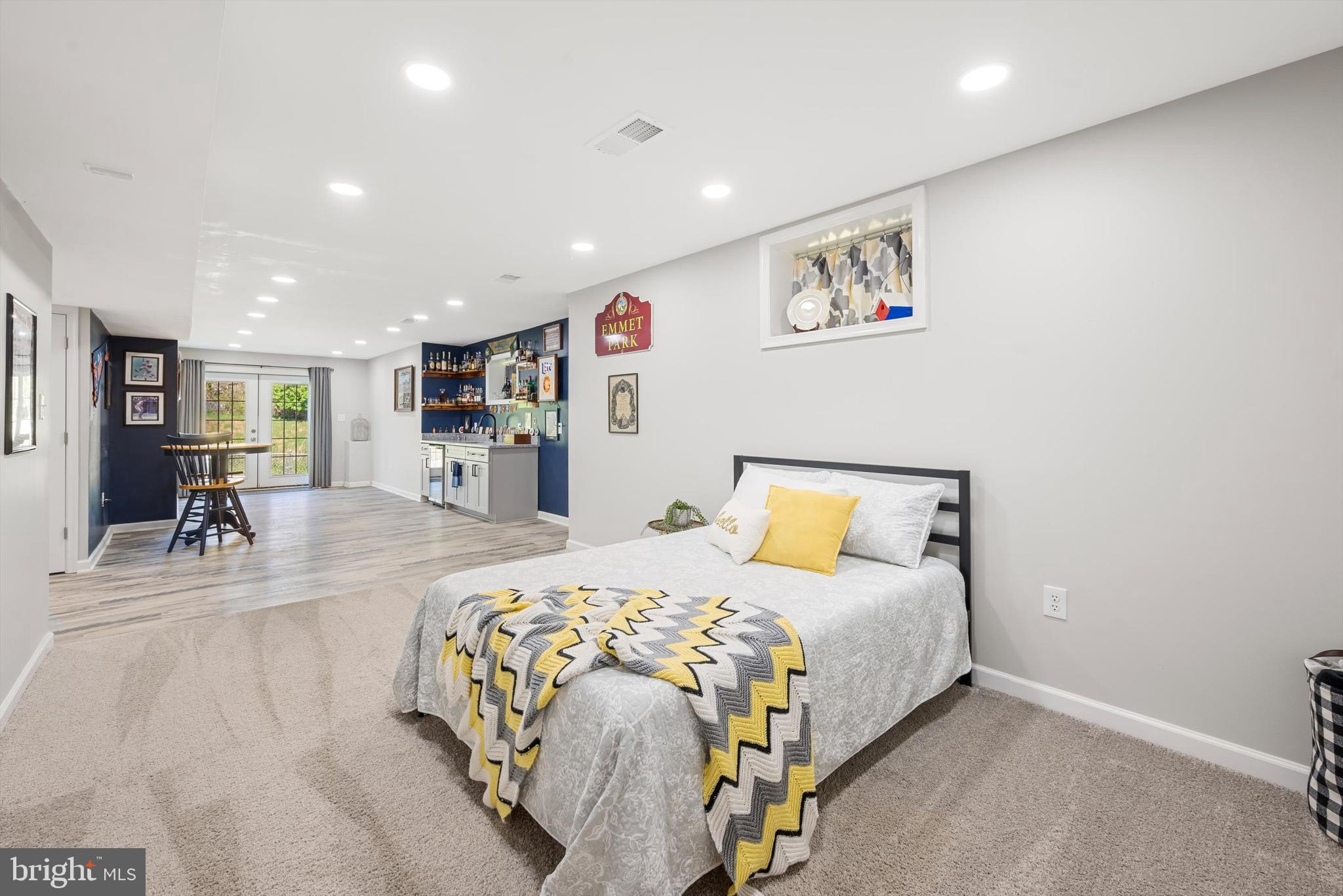 CAVE QUARTER ESTATES - Residential