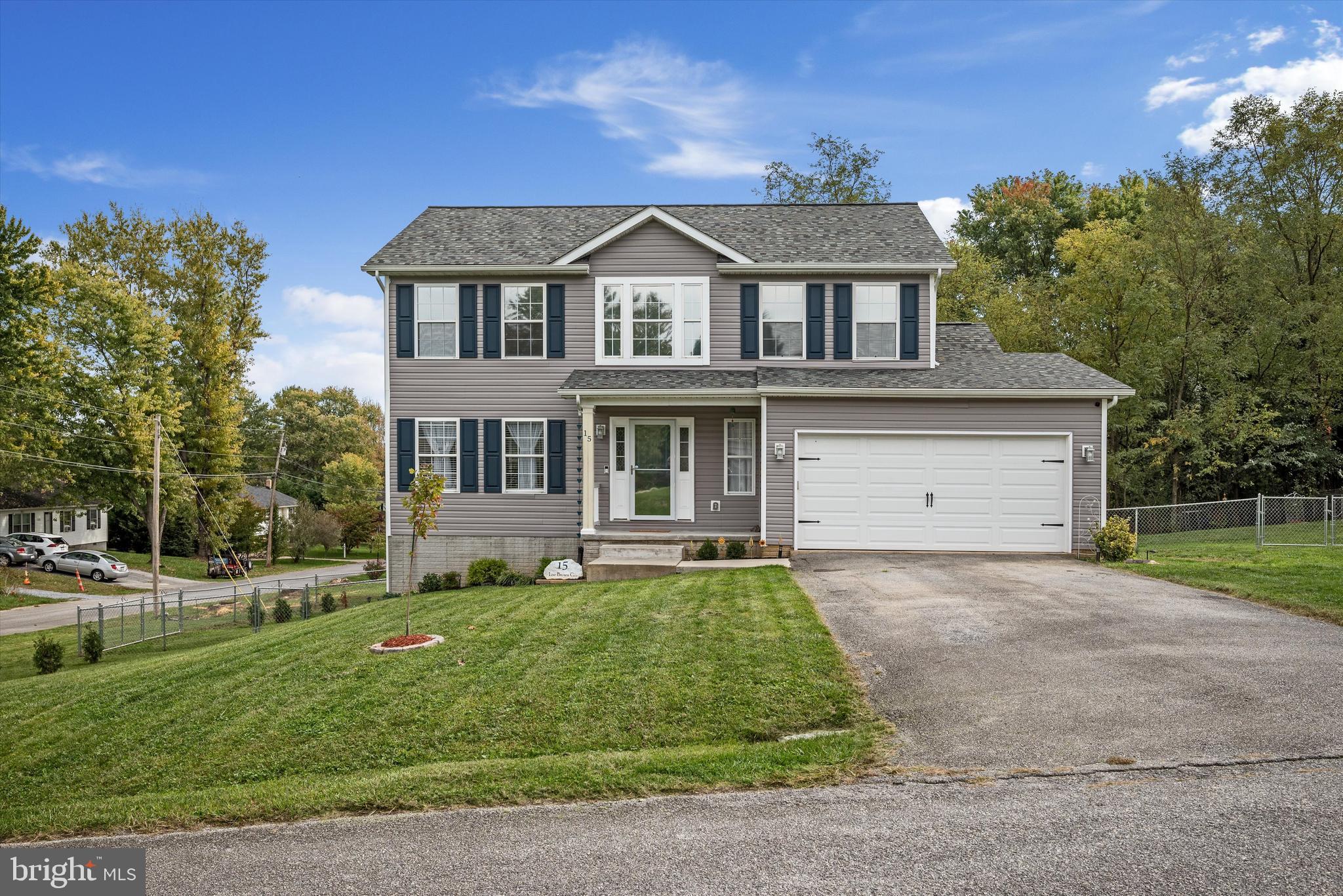 CAVE QUARTER ESTATES - Residential