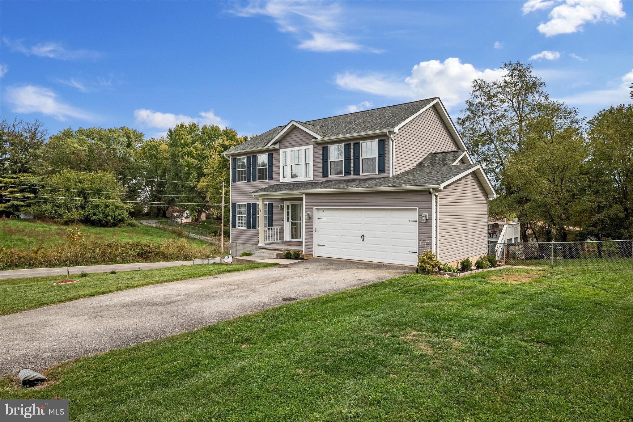 CAVE QUARTER ESTATES - Residential