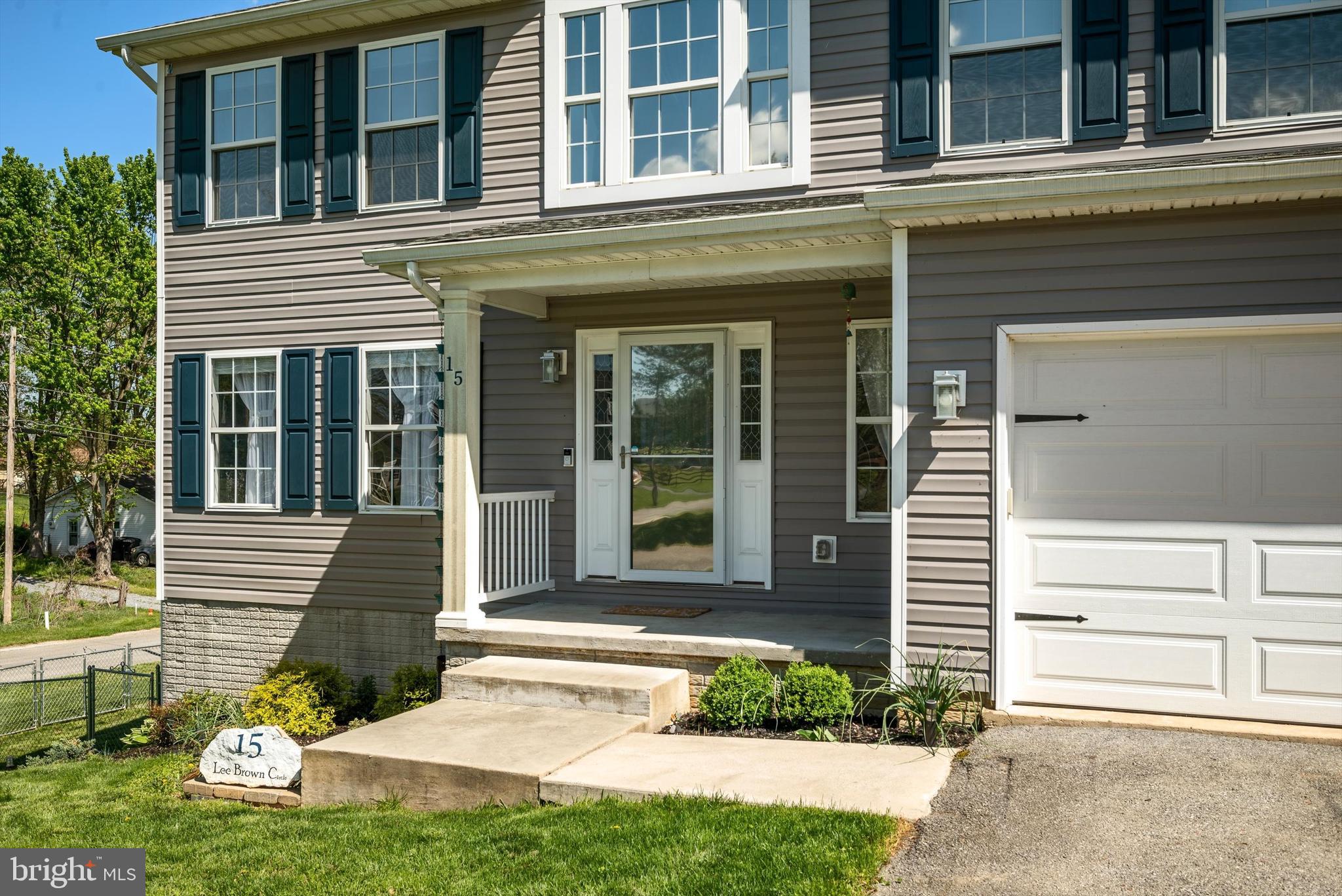 CAVE QUARTER ESTATES - Residential