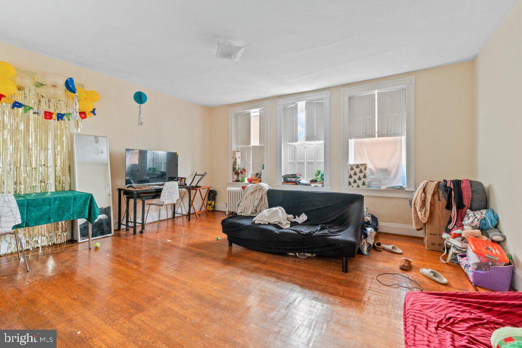 CHARLES VILLAGE - Commercial Sale