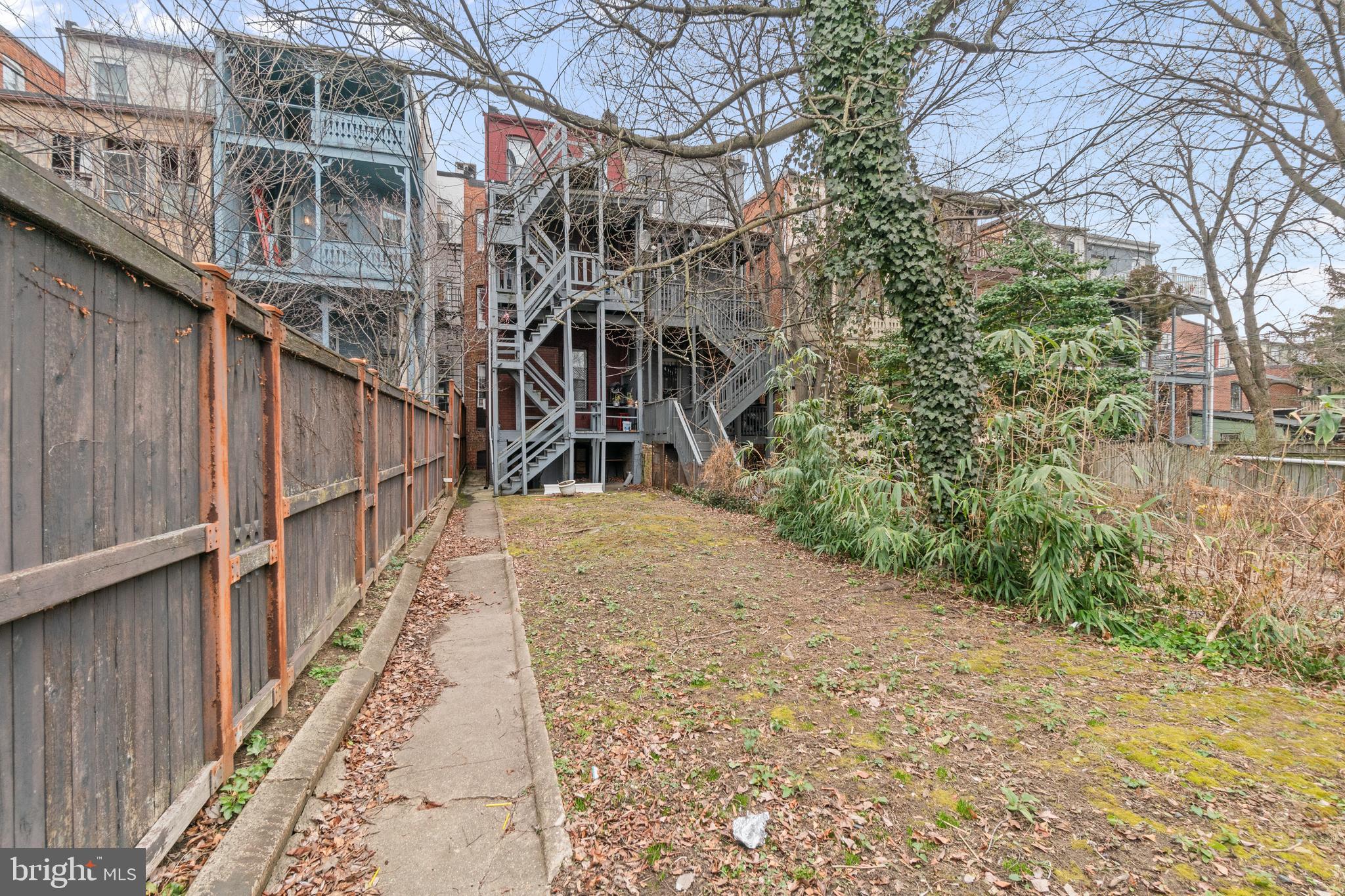 CHARLES VILLAGE - Commercial Sale