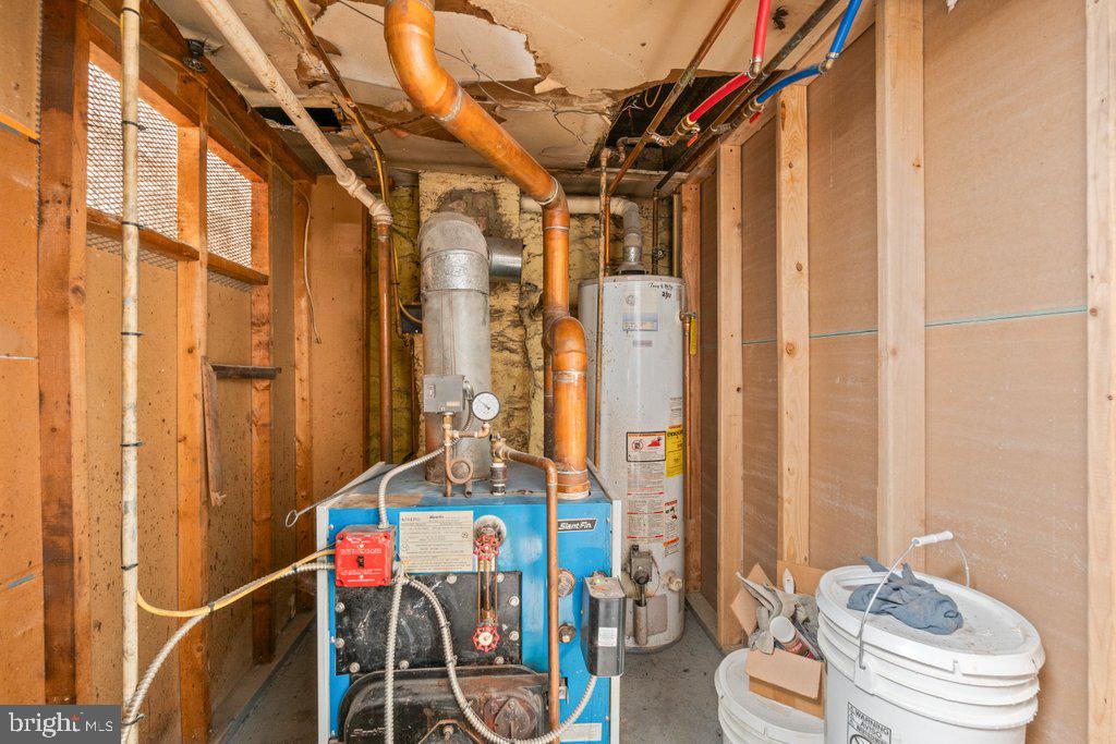 CHARLES VILLAGE - Commercial Sale