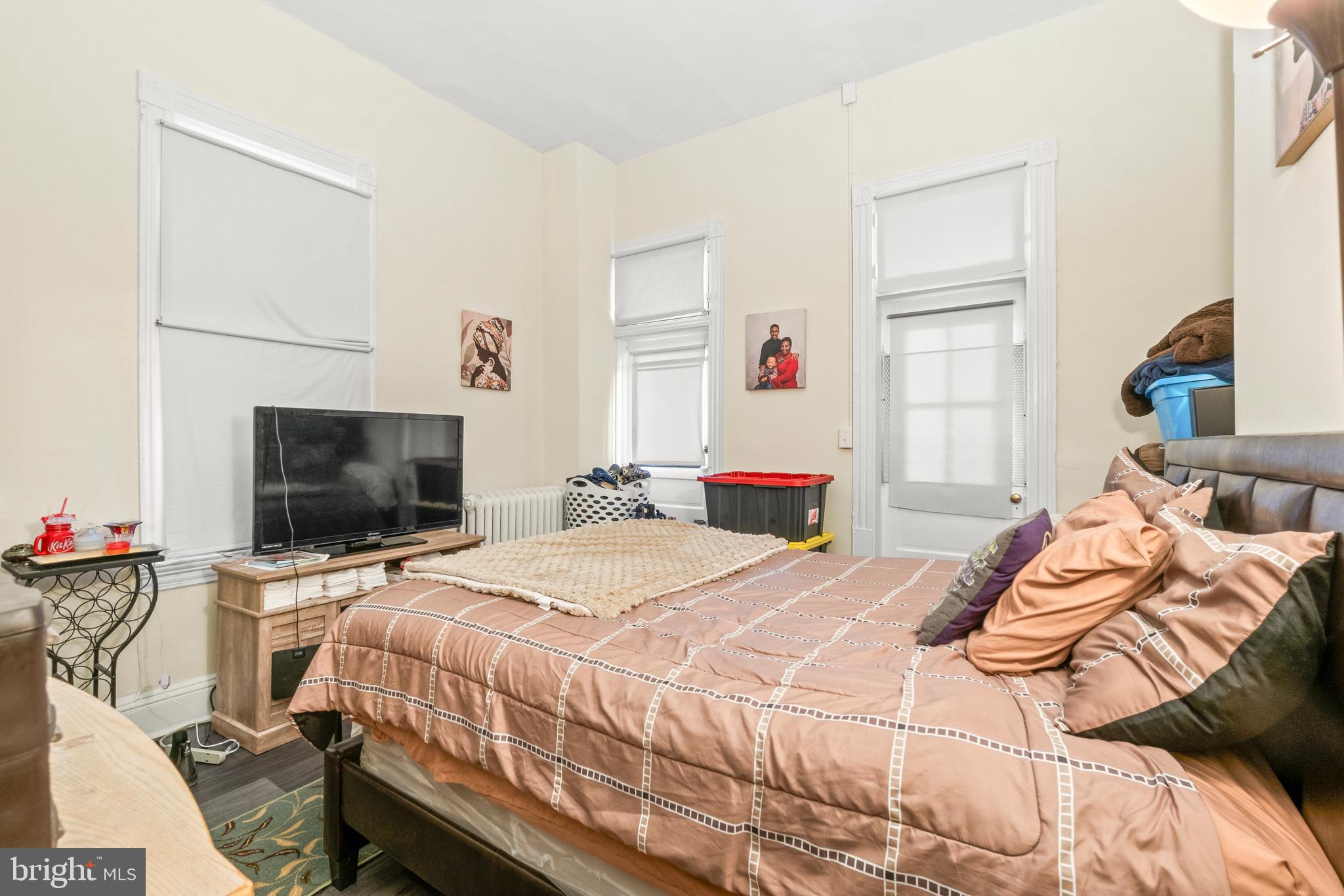 CHARLES VILLAGE - Commercial Sale