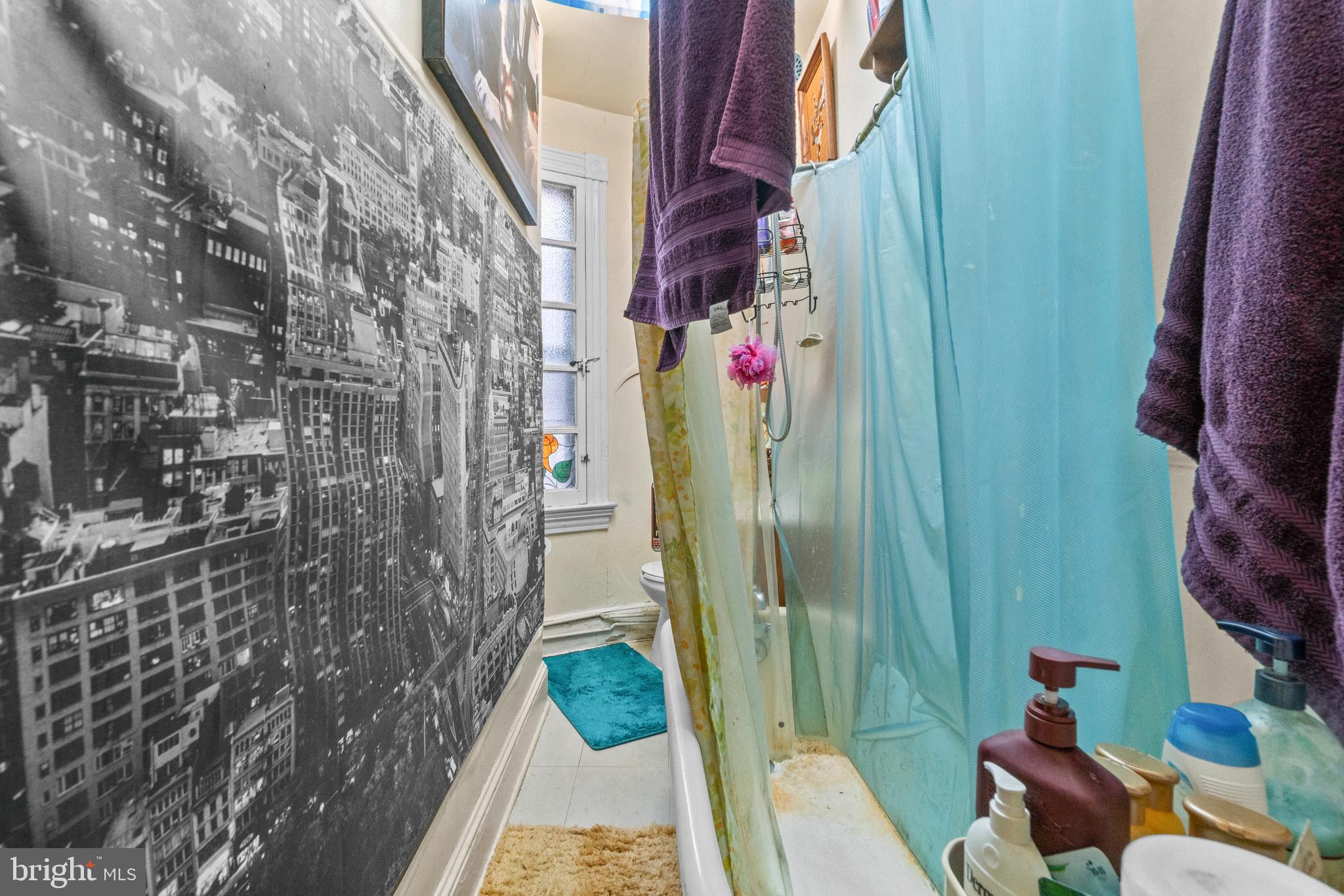 CHARLES VILLAGE - Commercial Sale