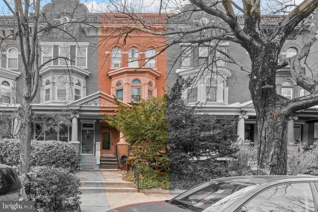 CHARLES VILLAGE - Commercial Sale