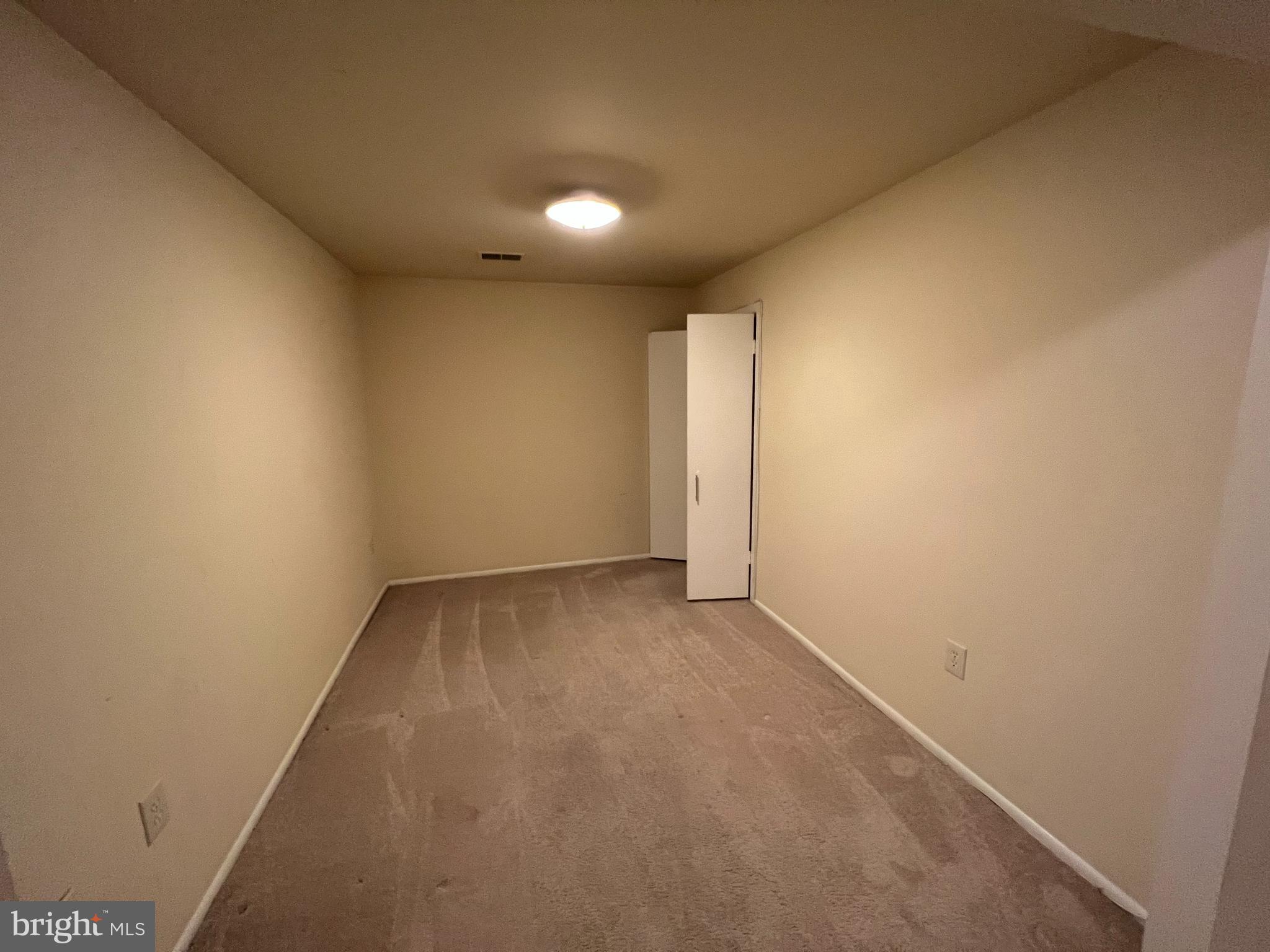 CHERRYWOOD CONDO - Residential Lease