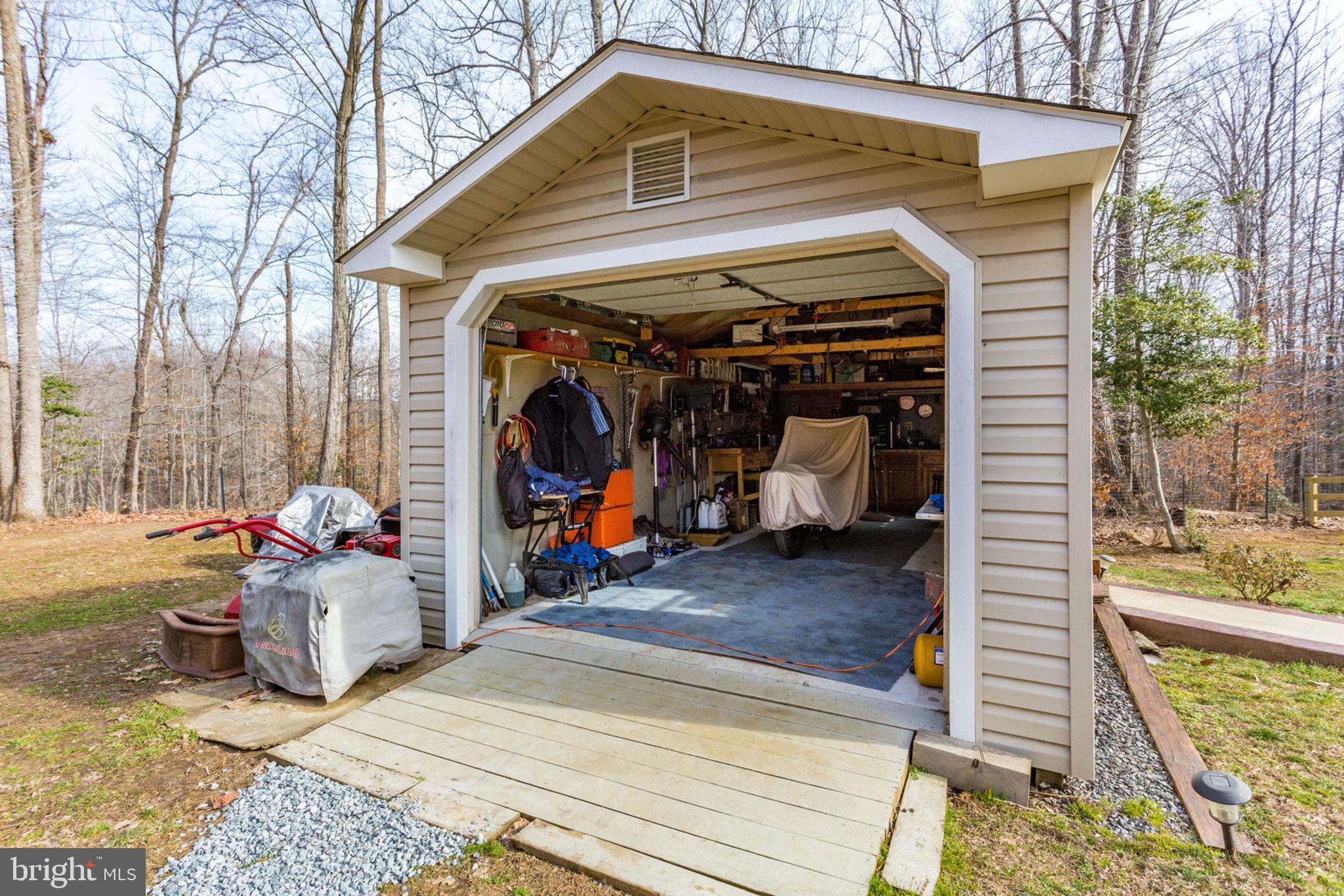 TAVERN GATE - Residential