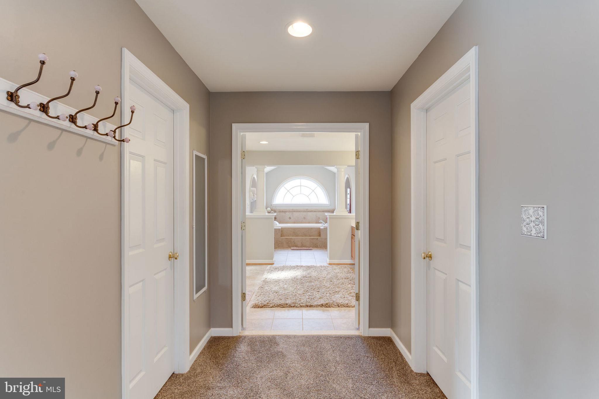 TAVERN GATE - Residential