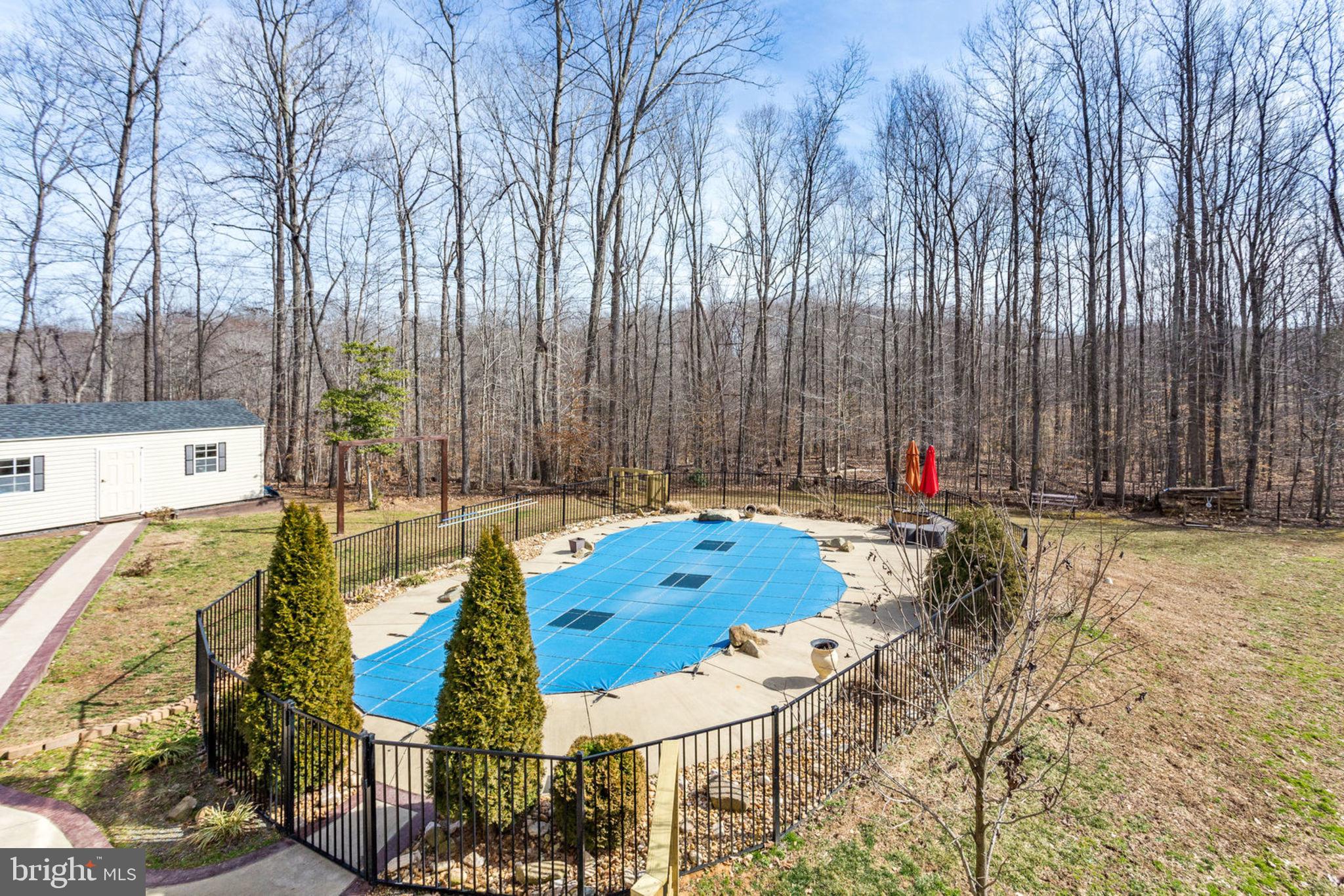 TAVERN GATE - Residential